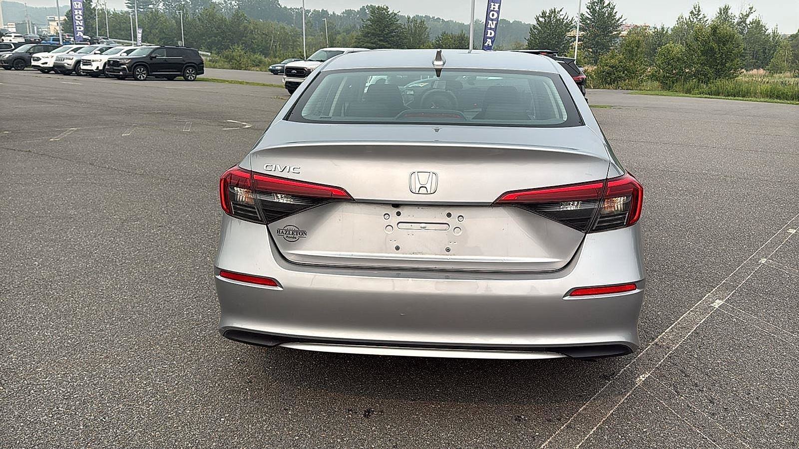 Used 2023 Honda Civic LX image 8