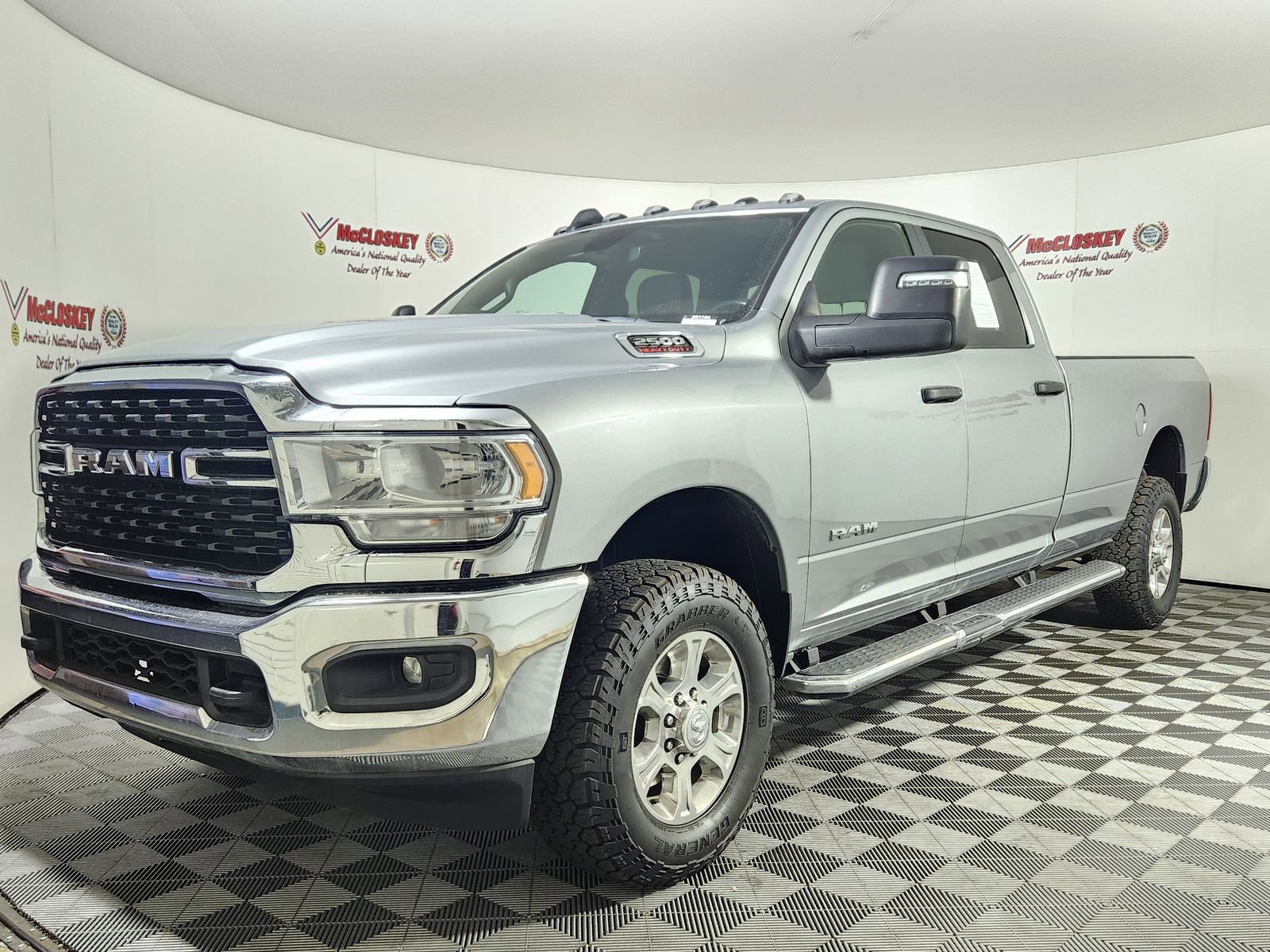 Used 2023 RAM 2500 Big Horn w/ Level 1 Equipment Group image 3