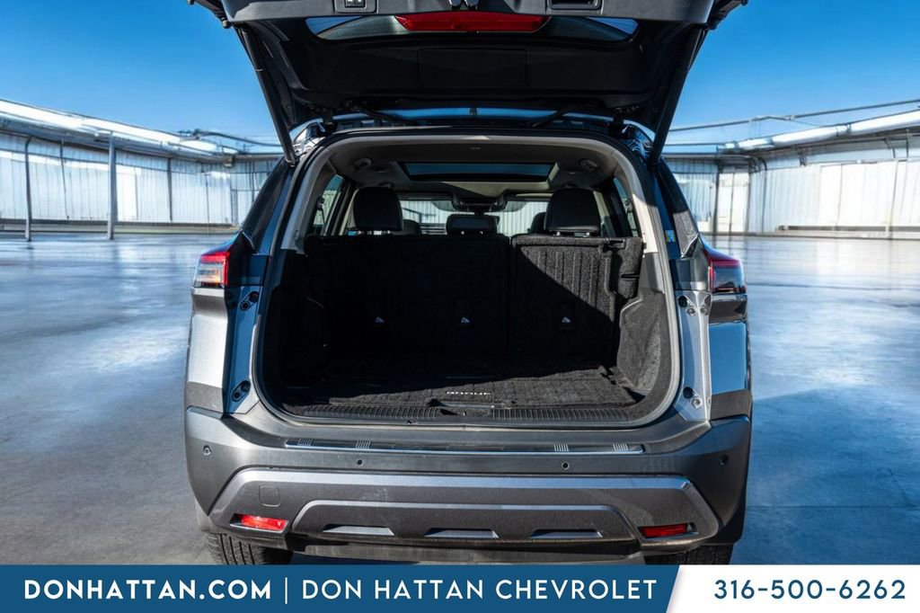 Used 2023 Nissan Rogue SL w/ SL Premium Package image 31