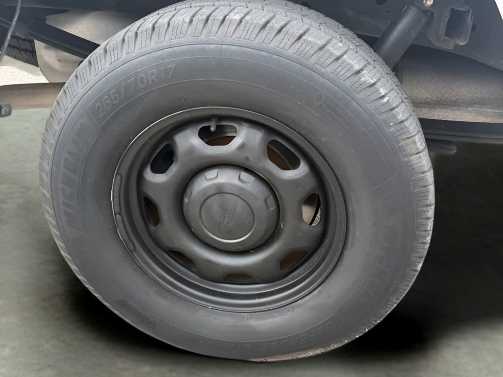 Used 2014 Ford F150 XL w/ Equipment Group 101A Mid AWD/4WD image 37