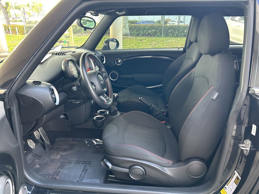 Used 2013 MINI Cooper S image 5