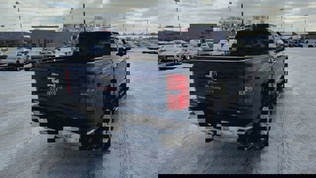 Used 2018 GMC Sierra 1500 SLE w/ SLE Value Package image 11