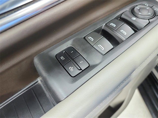 Used 2023 GMC Yukon SLT image 21