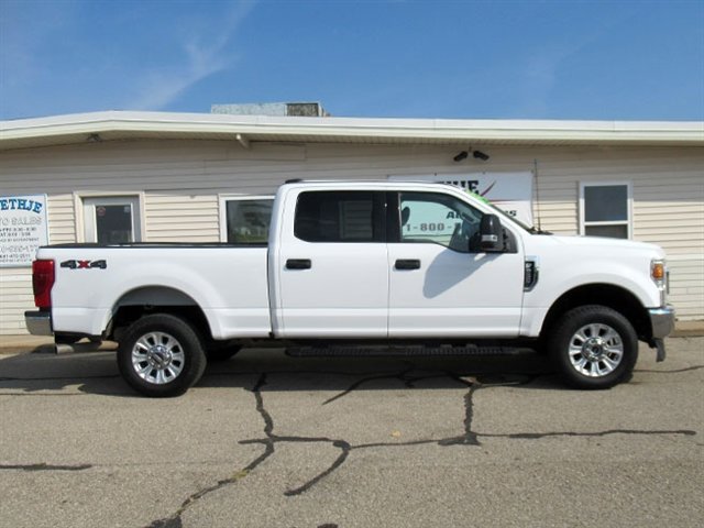 Used 2022 Ford F250 XLT image 3