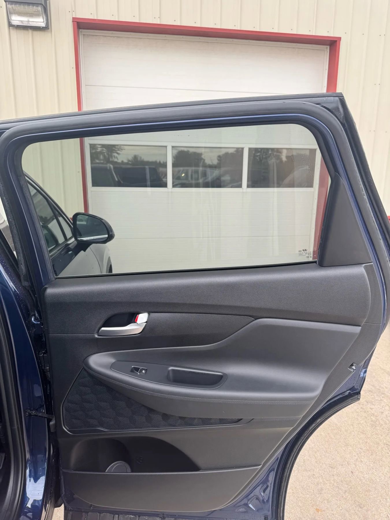 Used 2022 Hyundai Santa Fe SEL w/ Cargo Package image 15