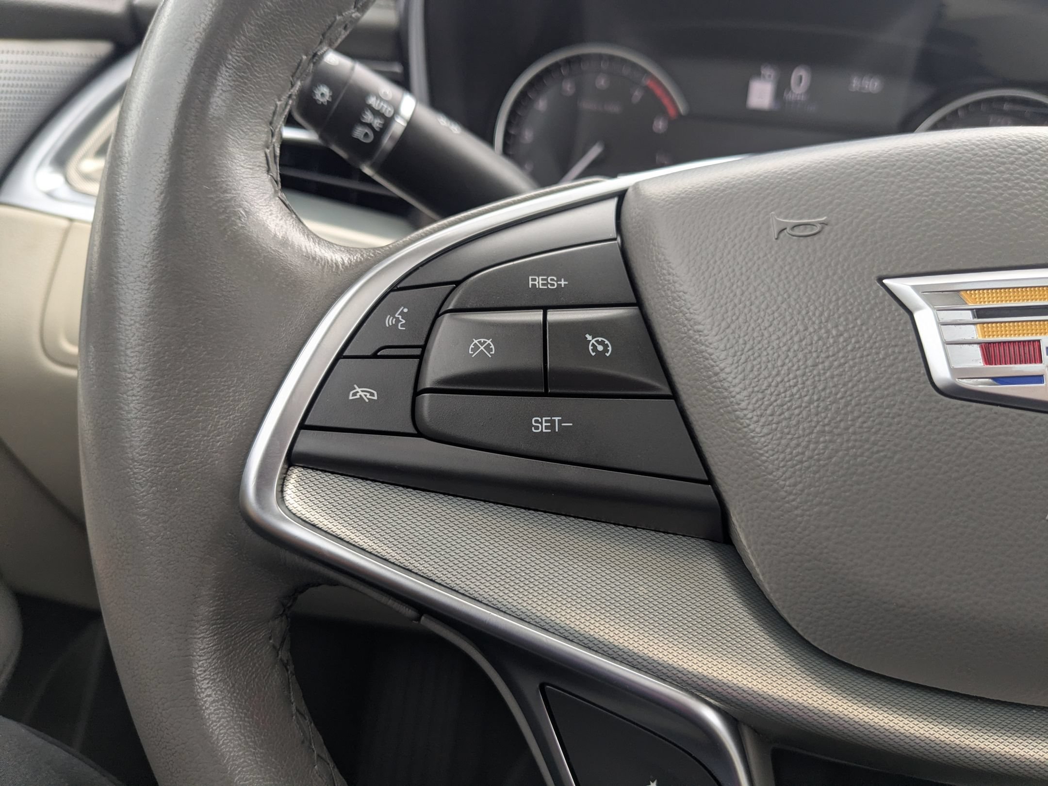 Used 2023 Cadillac XT5 Premium Luxury w/ LPO, Floor Liner Package FWD image 25