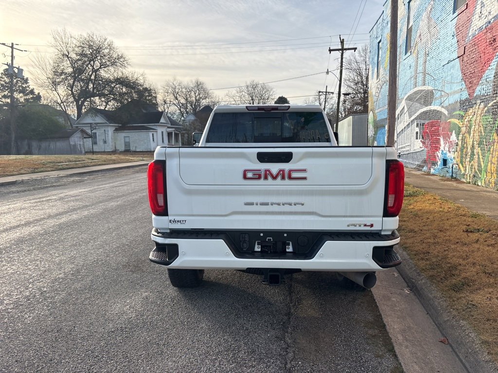 Used 2020 GMC Sierra 2500 AT4 w/ AT4 Premium Package image 5