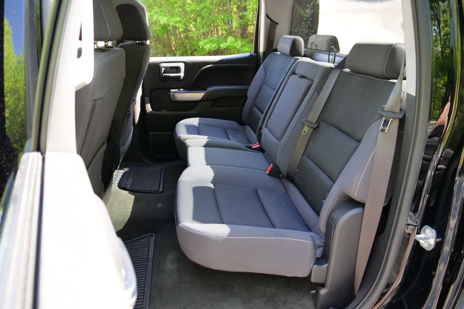 Used 2018 Chevrolet Silverado 1500 LT w/ All Star Edition AWD/4WD image 8