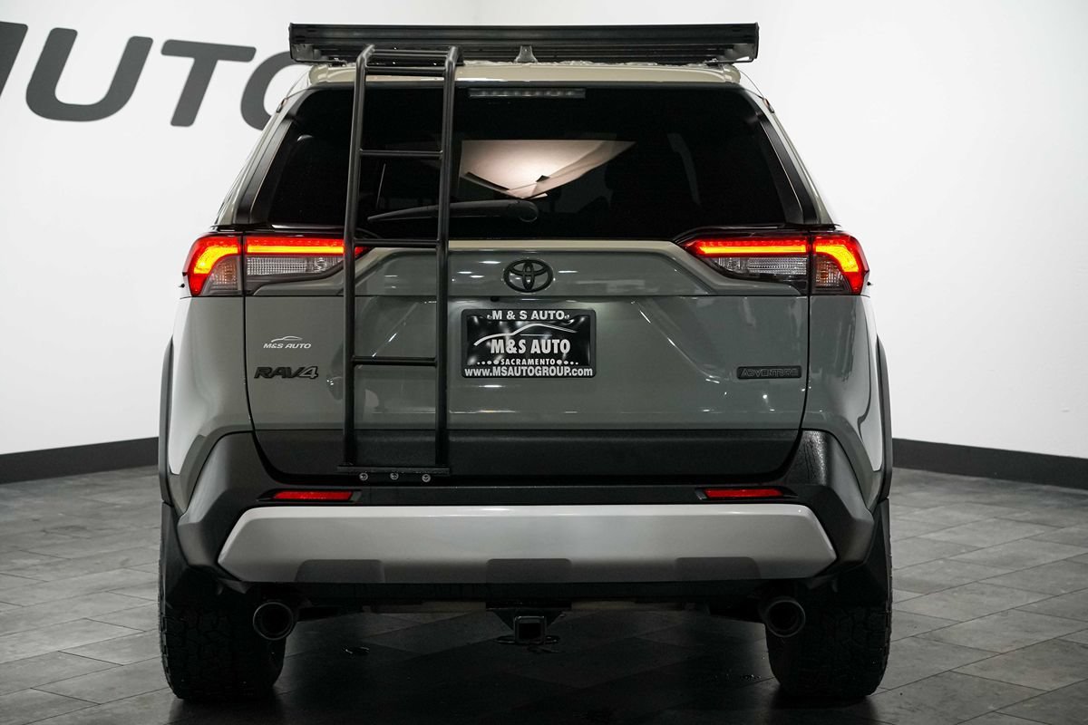 Used 2022 Toyota RAV4 Adventure AWD/4WD image 5