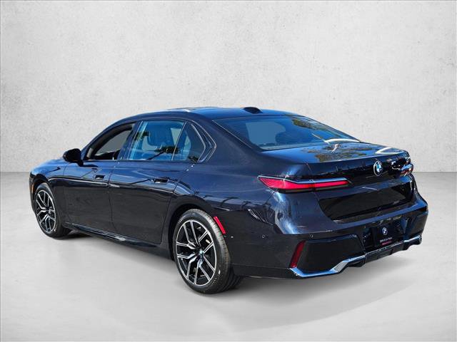 Used 2024 BMW 740i w/ Premium Package RWD image 7