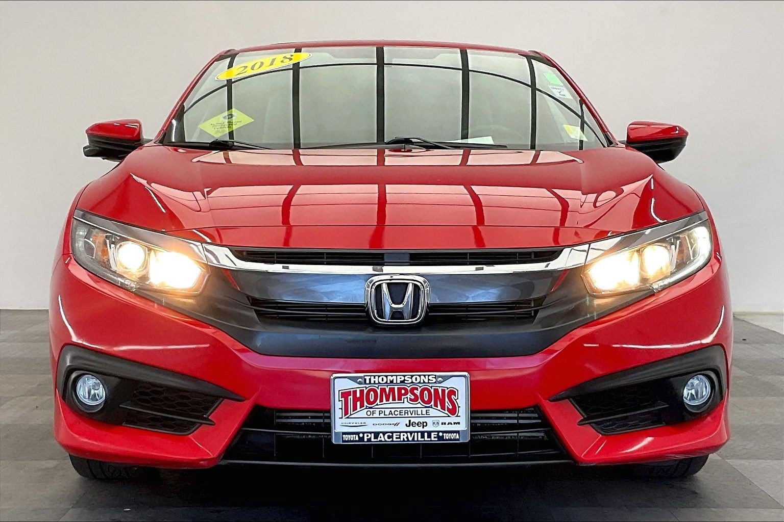 Used 2018 Honda Civic EX-T image 2