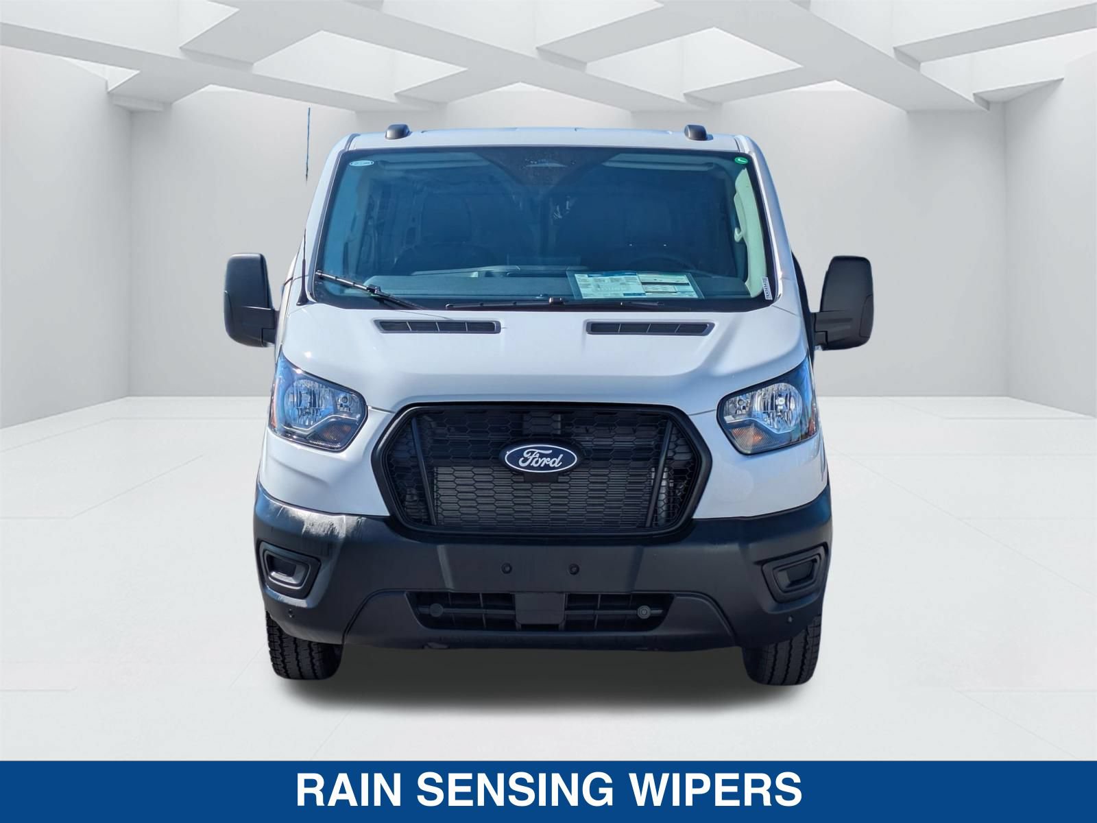 New 2026 Ford Transit 250 Low Roof RWD image 9