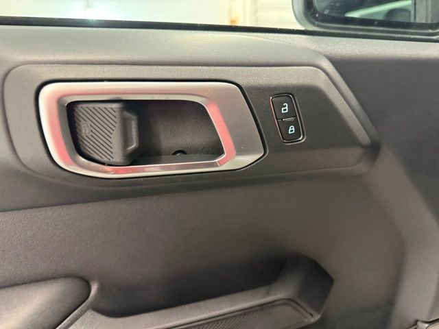 New 2026 Ford Bronco Badlands w/ Sasquatch Package image 14