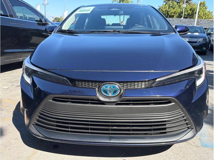 Used 2023 Toyota Corolla LE FWD image 25