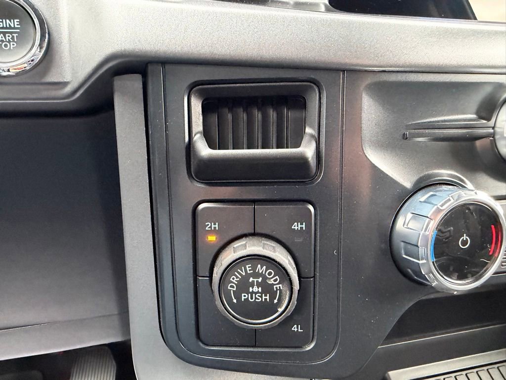 New 2025 Ford F150 XLT w/ Equipment Group 302A MID AWD/4WD image 23