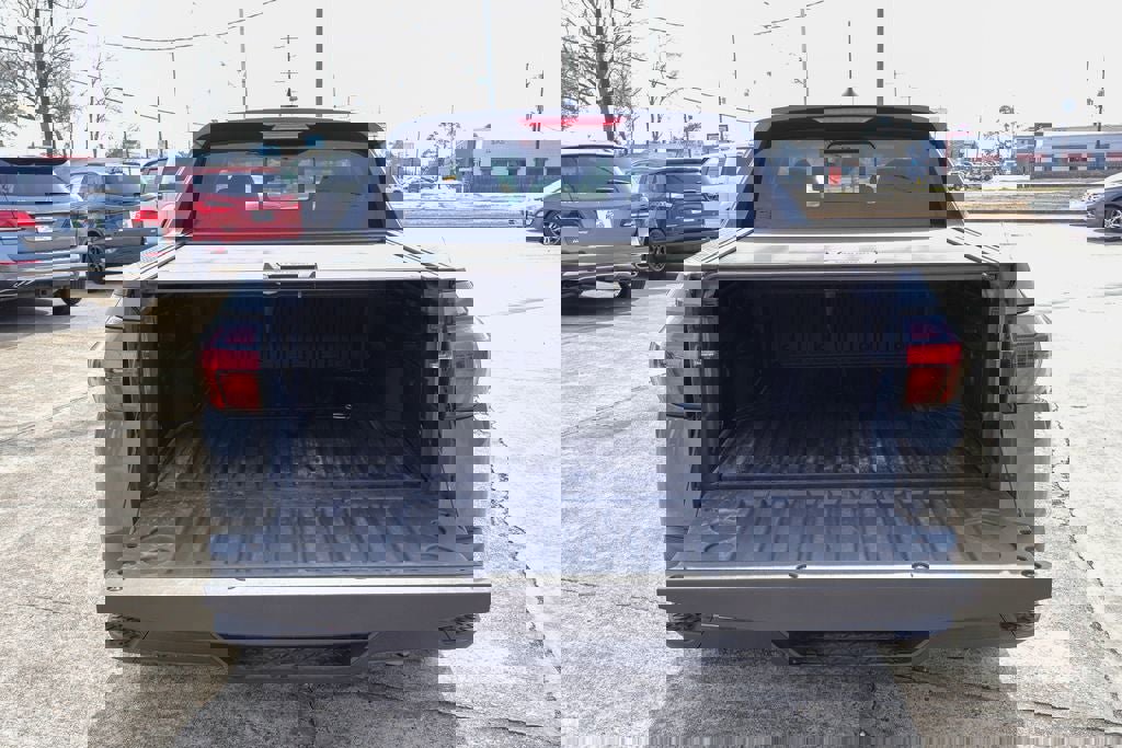 Used 2023 Hyundai Santa Cruz SEL Premium image 25