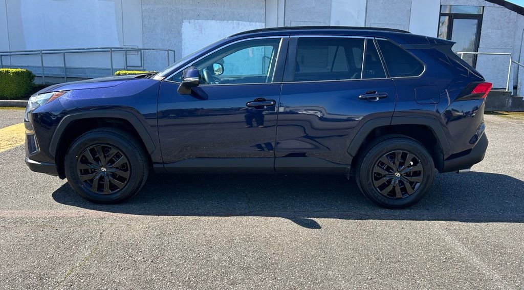 Certified 2022 Toyota RAV4 XLE image 8