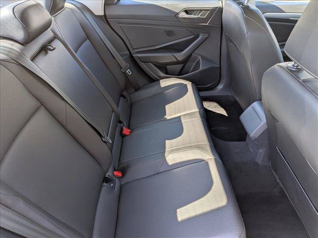 Used 2019 Volkswagen Jetta SE FWD image 18