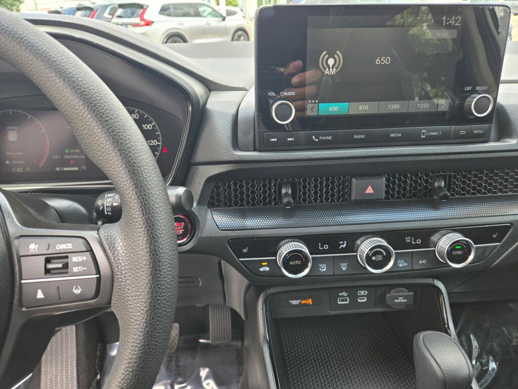 Certified 2025 Honda CR-V EX image 14