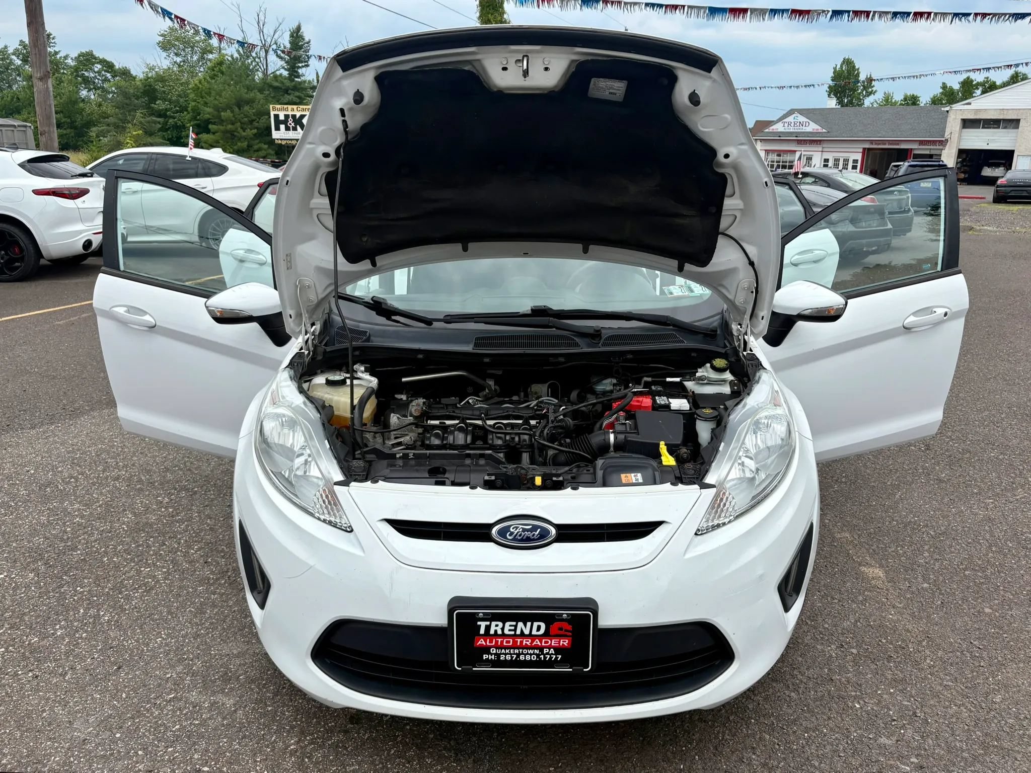 Used 2013 Ford Fiesta SE FWD image 9