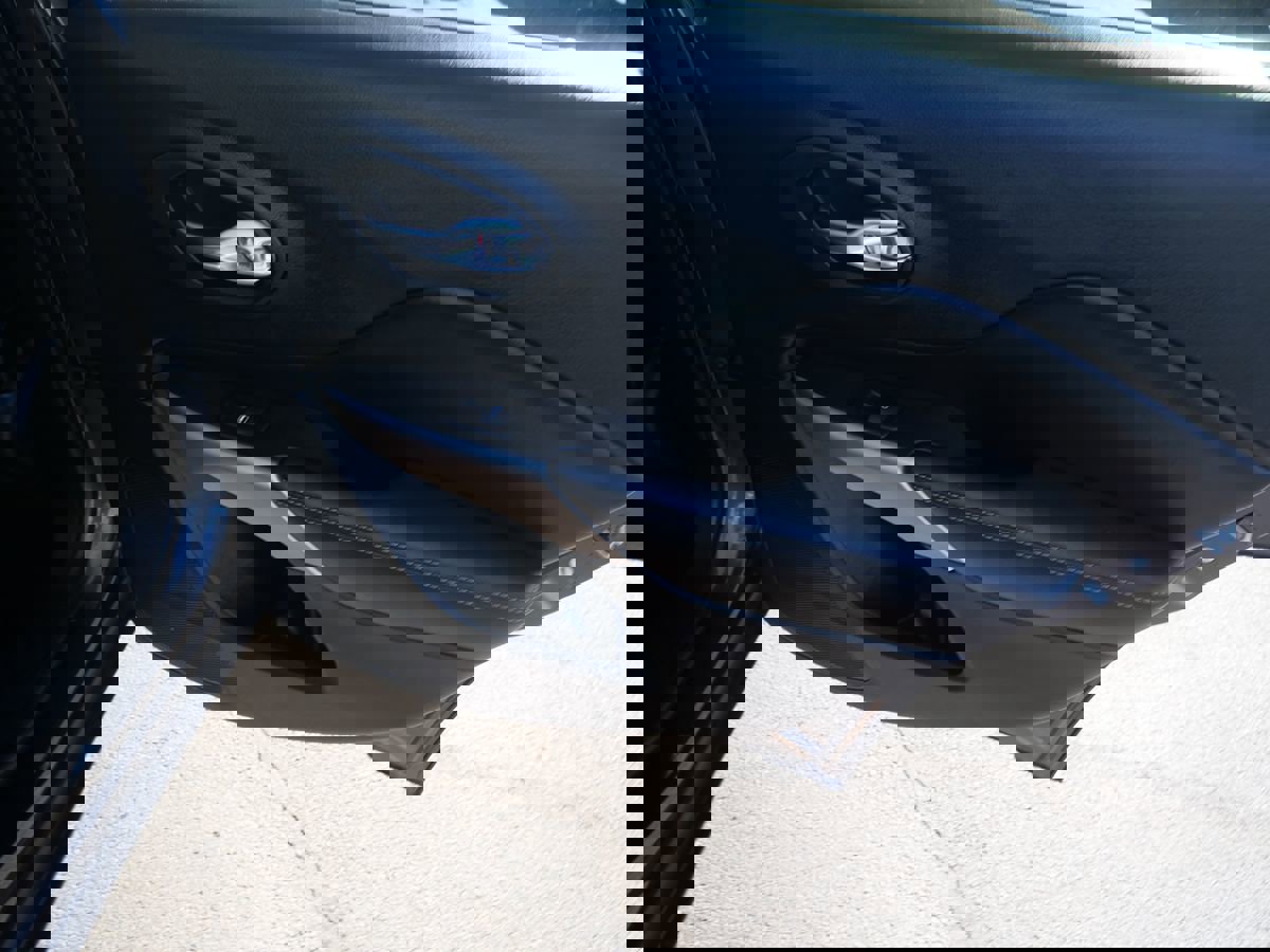 Used 2017 Jeep Cherokee Latitude w/ True North Edition image 27