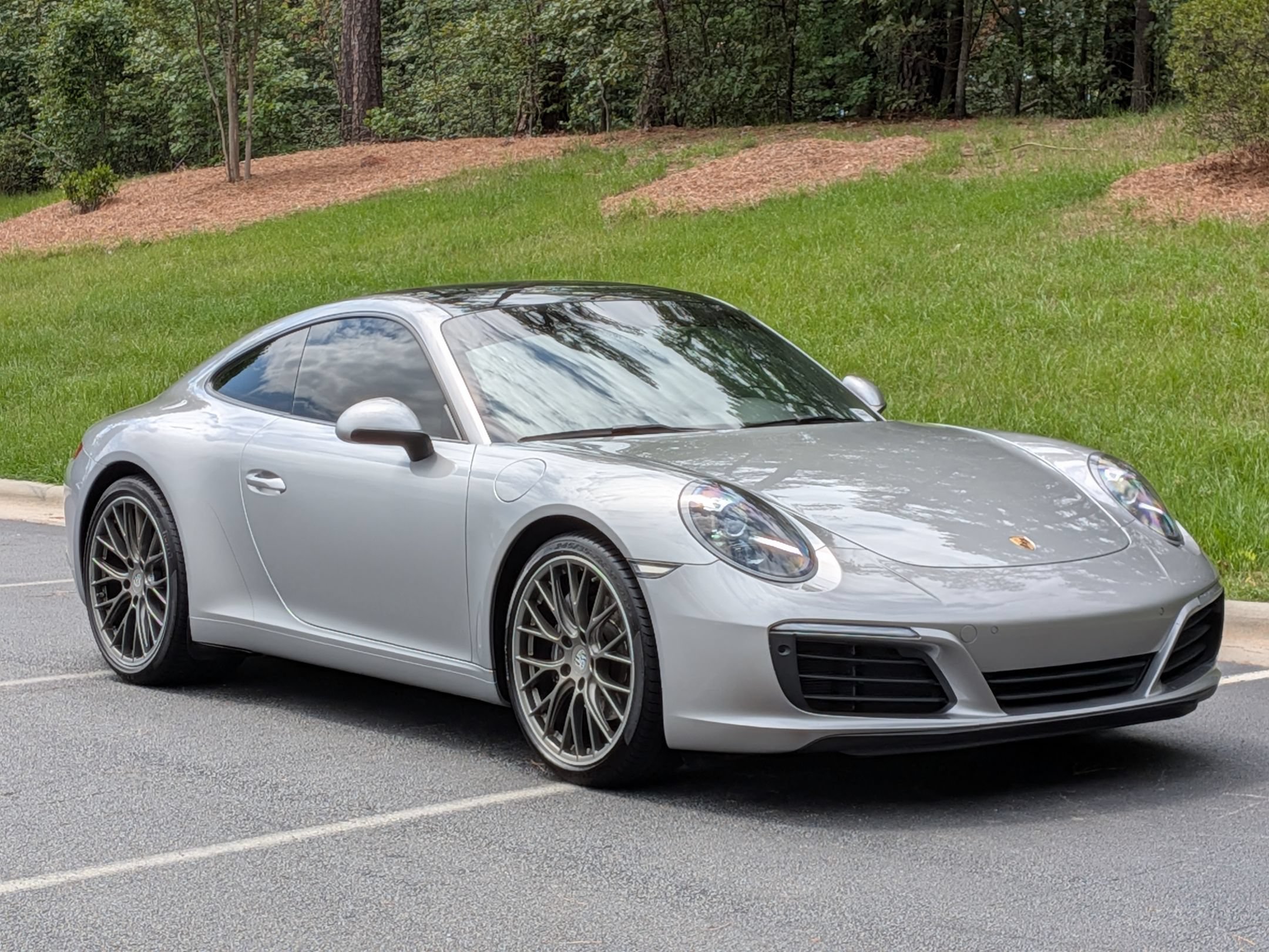 Certified 2019 Porsche 911 Carrera RWD image 31