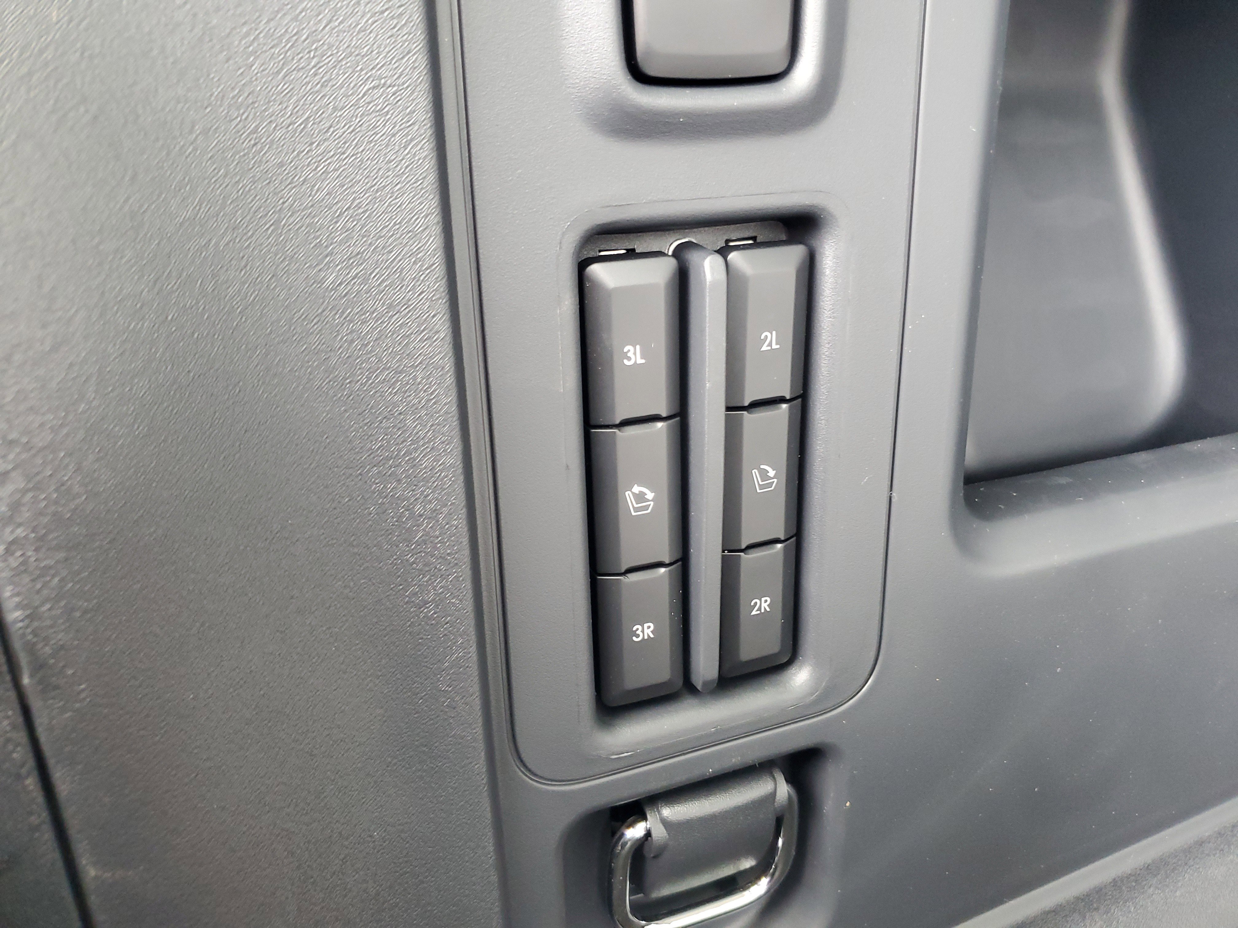 New 2025 Lincoln Navigator L Reserve AWD/4WD image 34