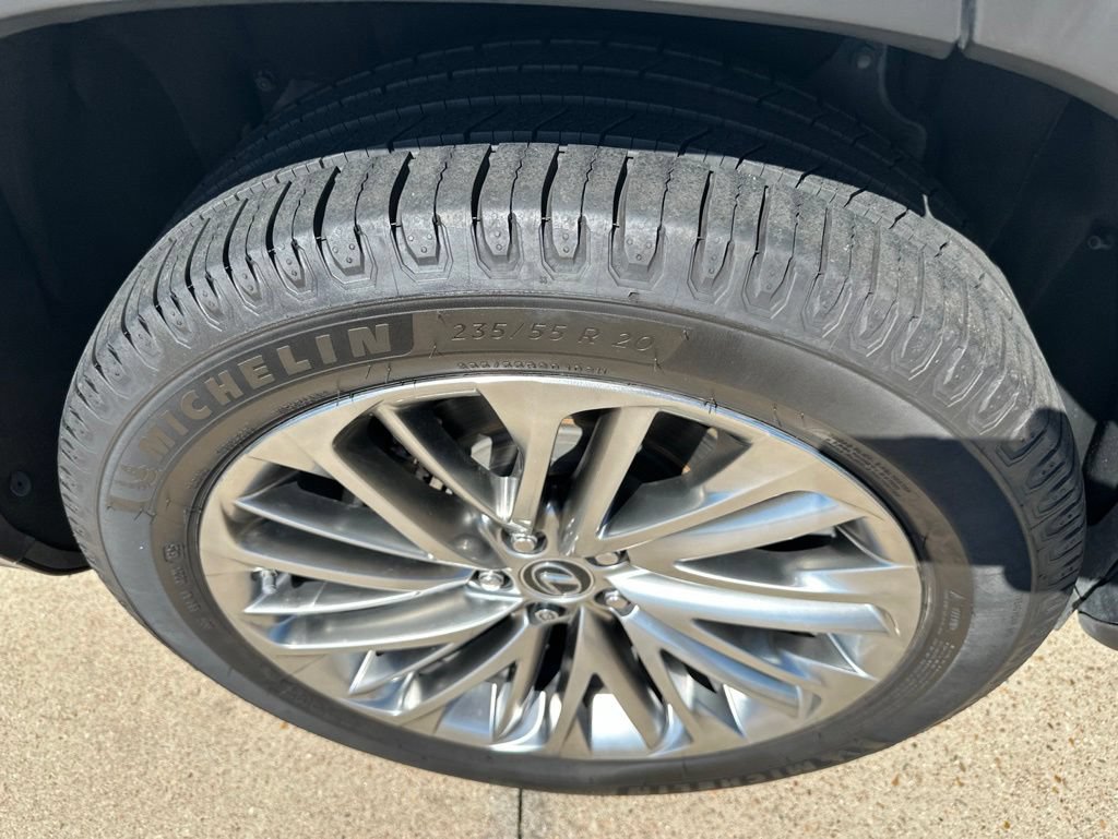 Used 2021 Lexus RX 350 AWD w/ Luxury Package image 21