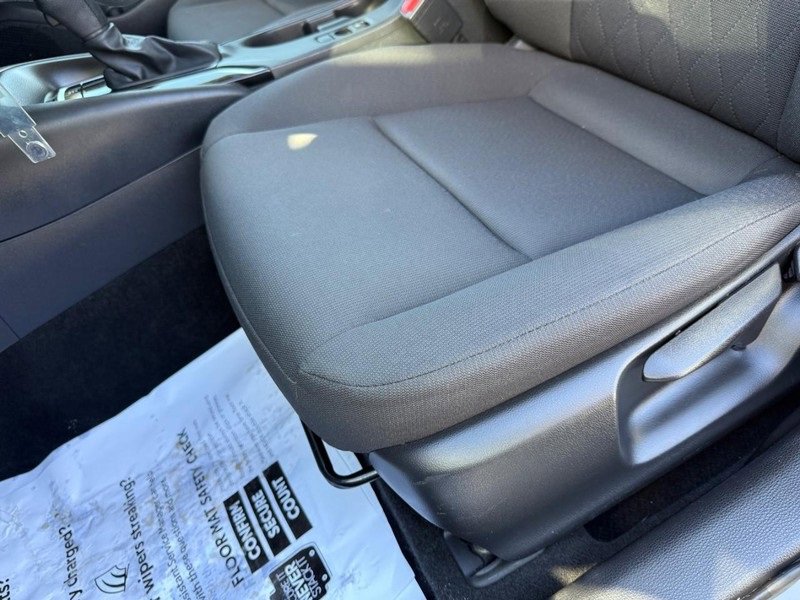 Used 2024 Toyota Corolla LE image 22