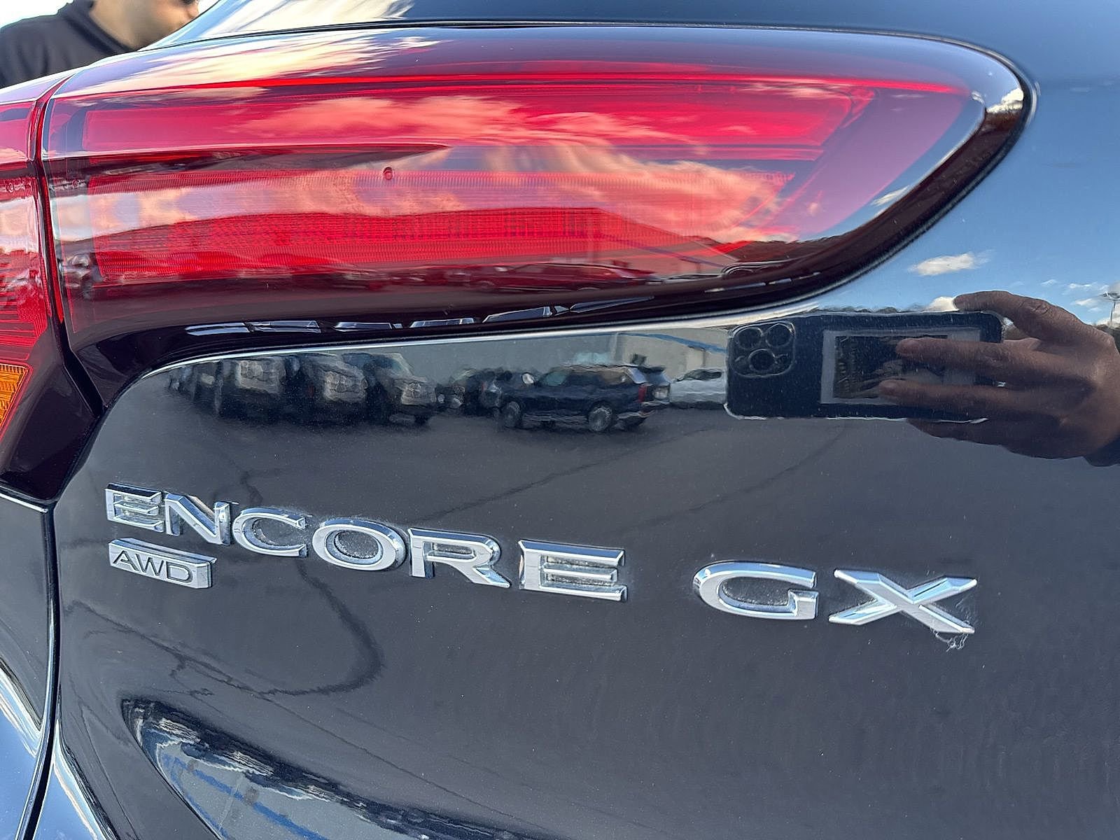 Certified 2022 Buick Encore GX Essence w/ Experience Buick Package image 14