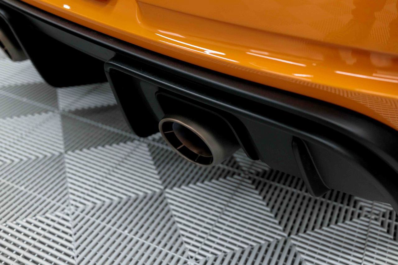 Used 2025 Porsche 718 Cayman GT4 RS image 29