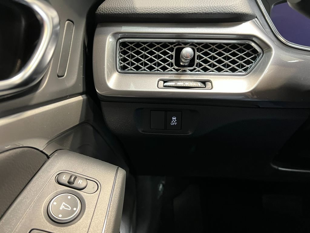 New 2025 Acura Integra image 18