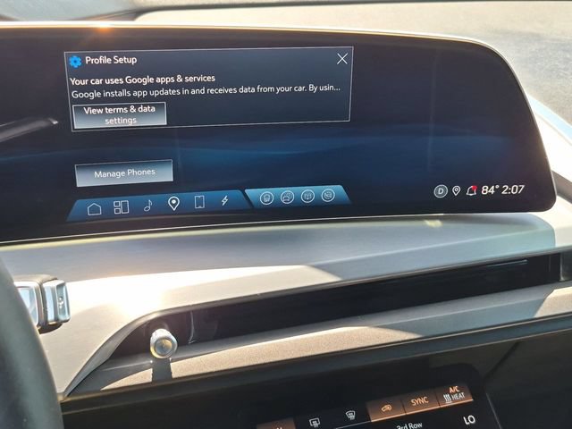 Used 2026 Cadillac Vistiq Platinum w/ LPO, Floor Liner Package AWD/4WD image 14