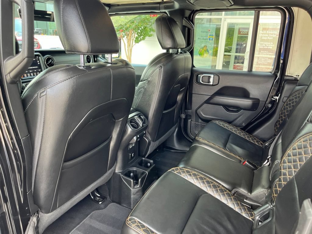 Used 2022 Jeep Gladiator Overland AWD/4WD image 15