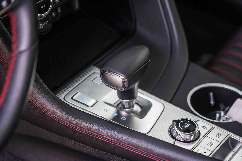 Used 2023 Genesis G70 2.0T w/ Sport Prestige Package image 20