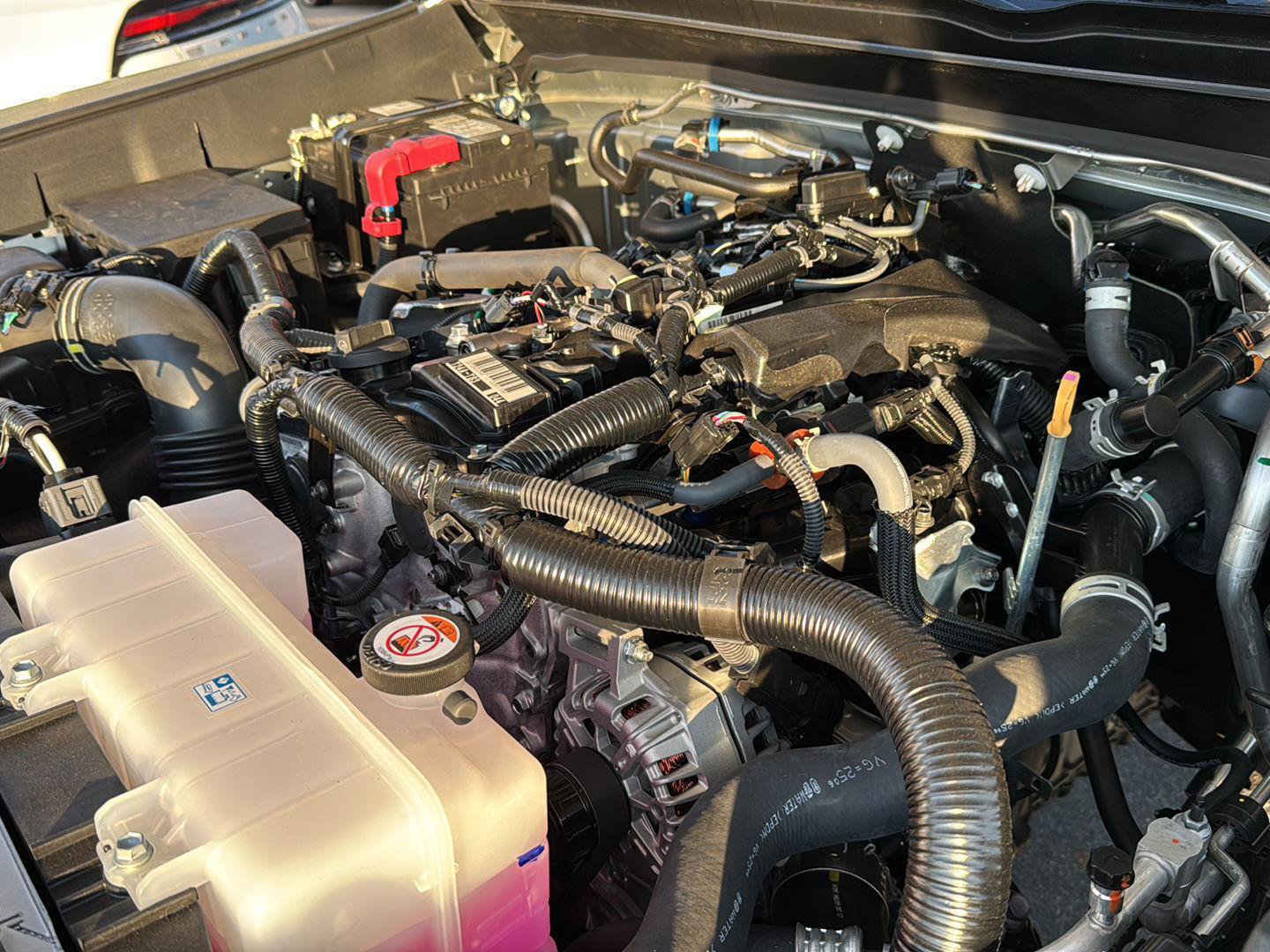 New 2025 Toyota Tacoma SR image 30