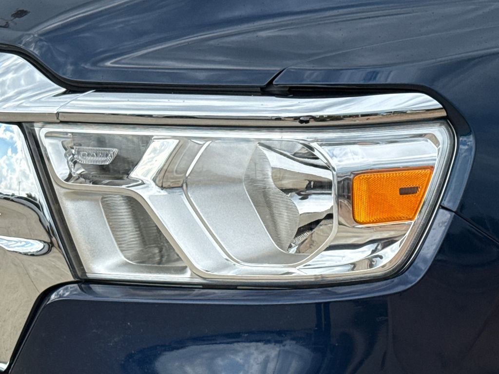 Used 2024 RAM 1500 Lone Star RWD image 4