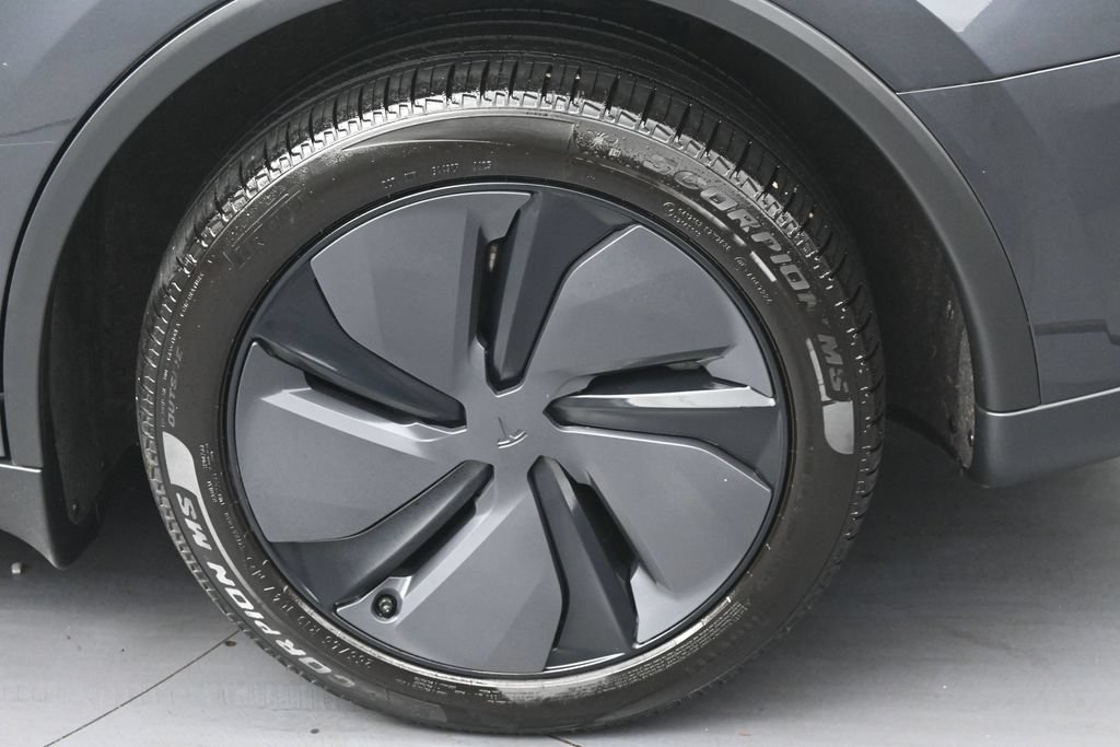 Used 2026 Tesla Model Y Long Range AWD/4WD image 33