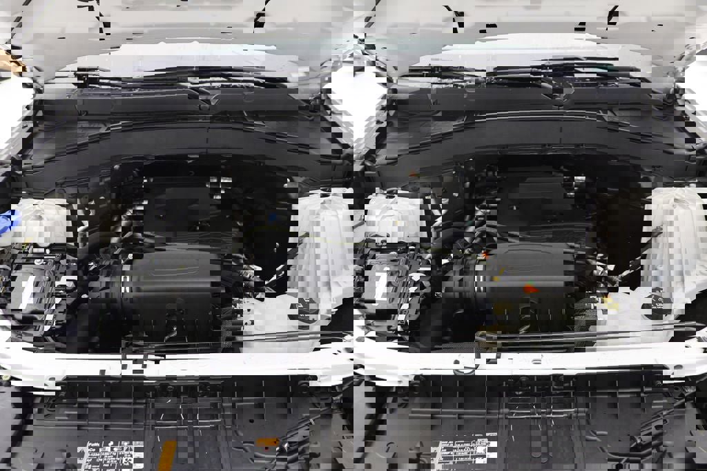 Used 2020 Ford Explorer XLT w/ Comfort Package image 26