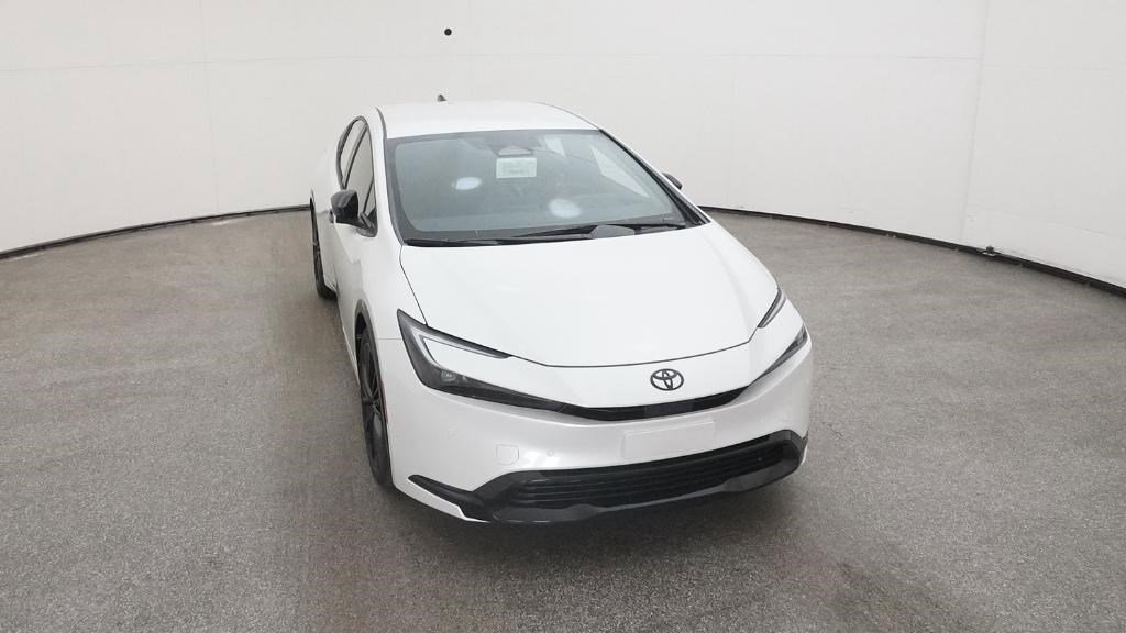 New 2026 Toyota Prius Plug-In Hybrid FWD image 32