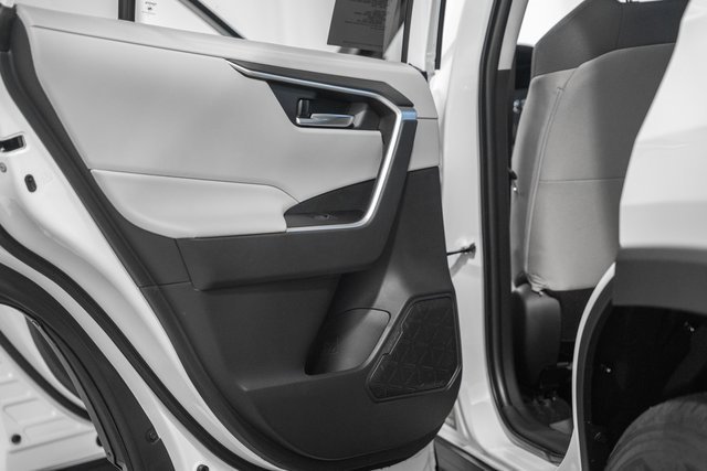 New 2025 Toyota RAV4 XLE image 35
