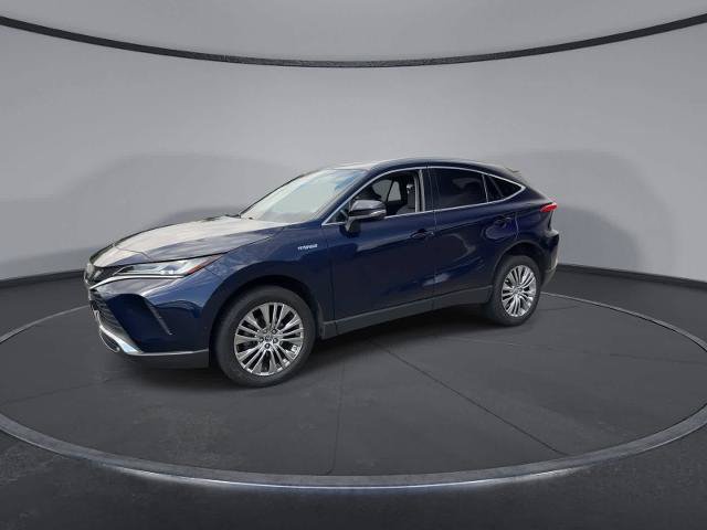 Used 2021 Toyota Venza XLE w/ Softex Package AWD/4WD image 4