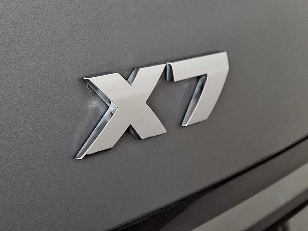 Certified 2024 BMW X7 M60i w/ Executive Package AWD/4WD image 31