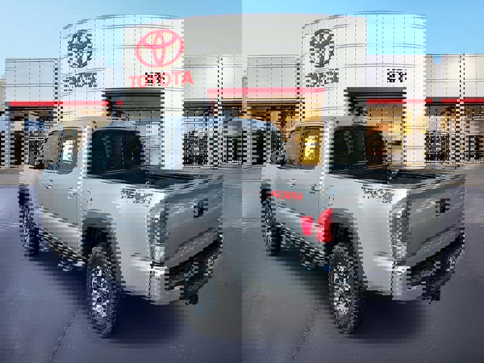 Used 2023 Toyota Tacoma TRD Off-Road image 7