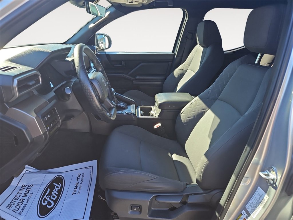 Used 2024 Toyota Tacoma TRD Sport image 9