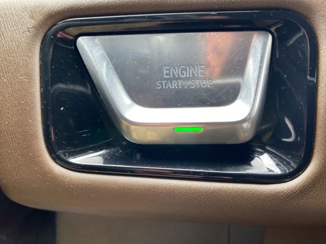 Used 2025 GMC Yukon Denali Ultimate image 28