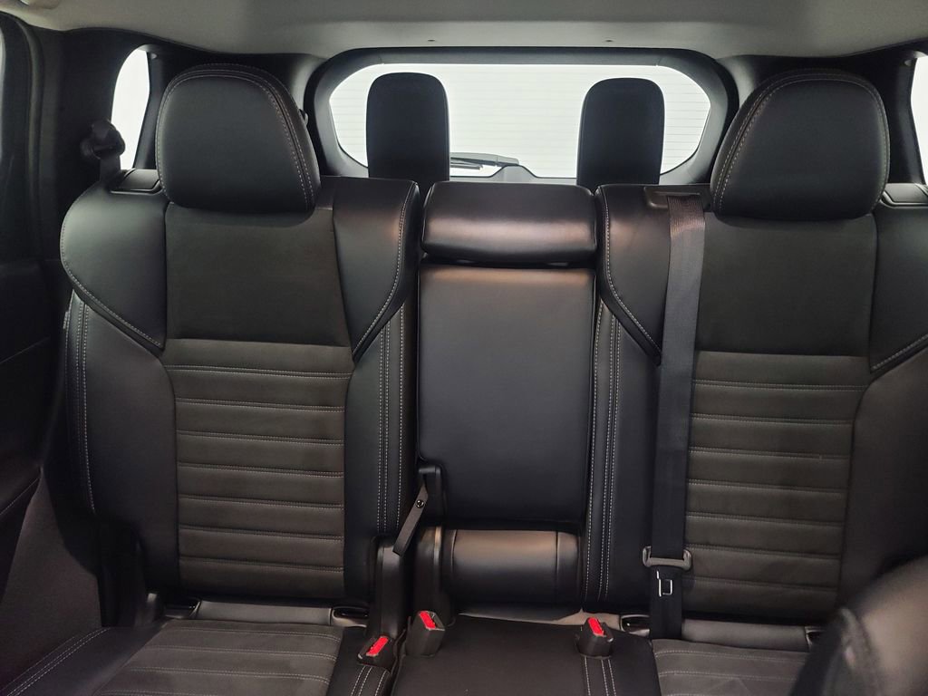 Used 2025 Mitsubishi Outlander SE image 29