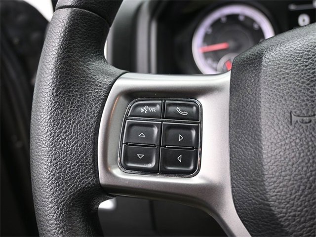 Used 2022 RAM 1500 Classic SLT image 7