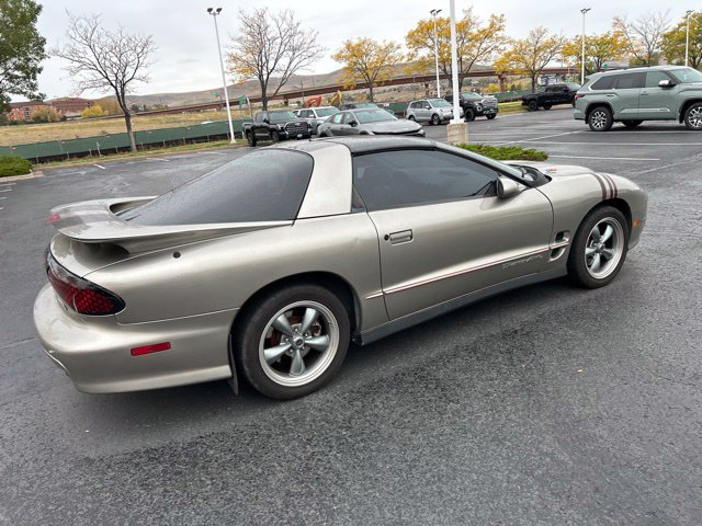 Used 2001 Pontiac Firebird Trans Am RWD image 4