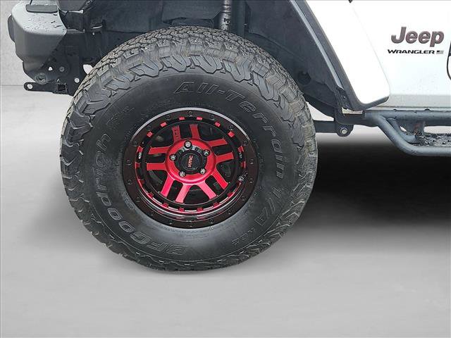 Used 2024 Jeep Wrangler Unlimited Rubicon AWD/4WD image 24
